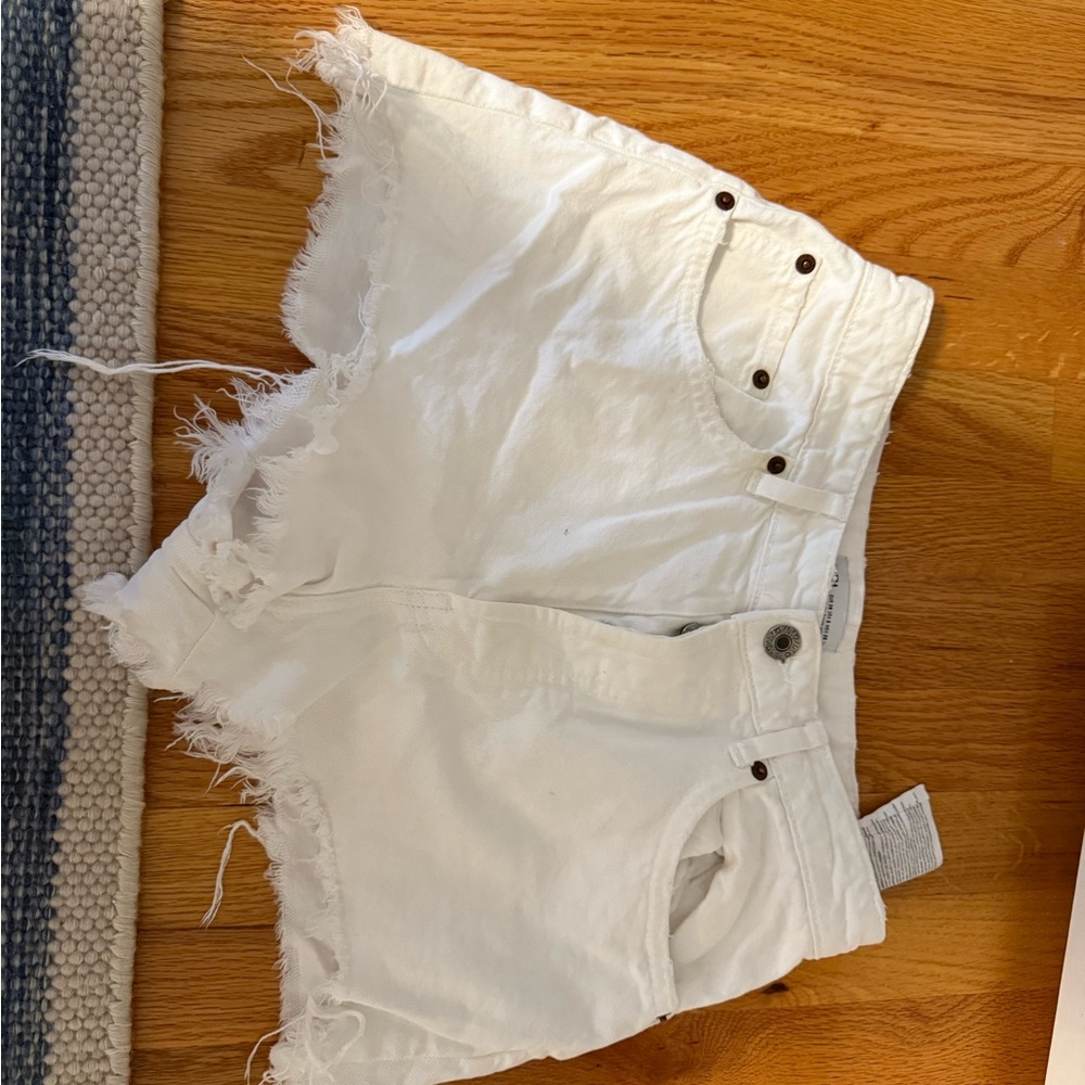 Zara White Frayed Jean Shorts